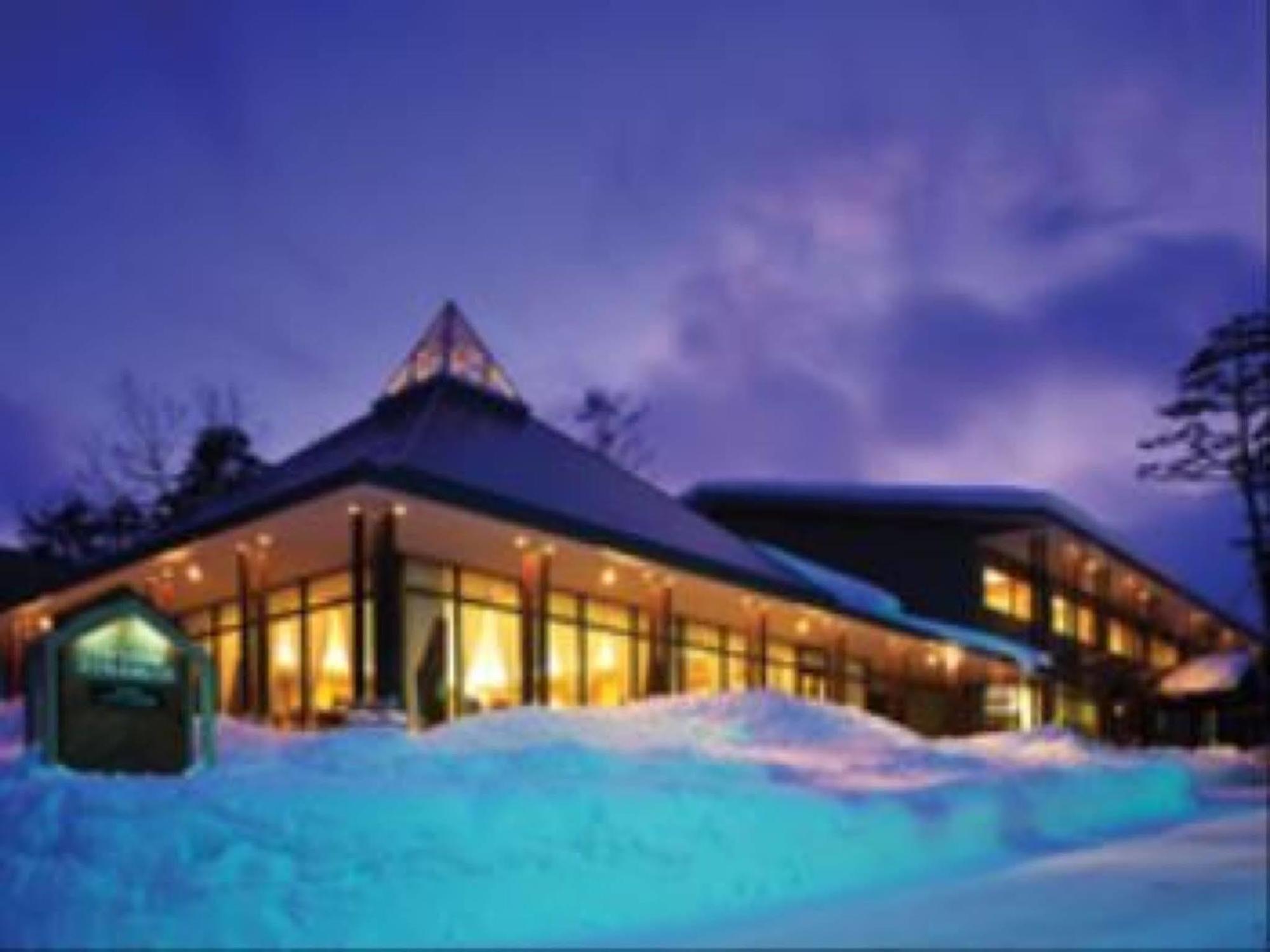 Courtyard By Marriott Hakuba Hotell Eksteriør bilde