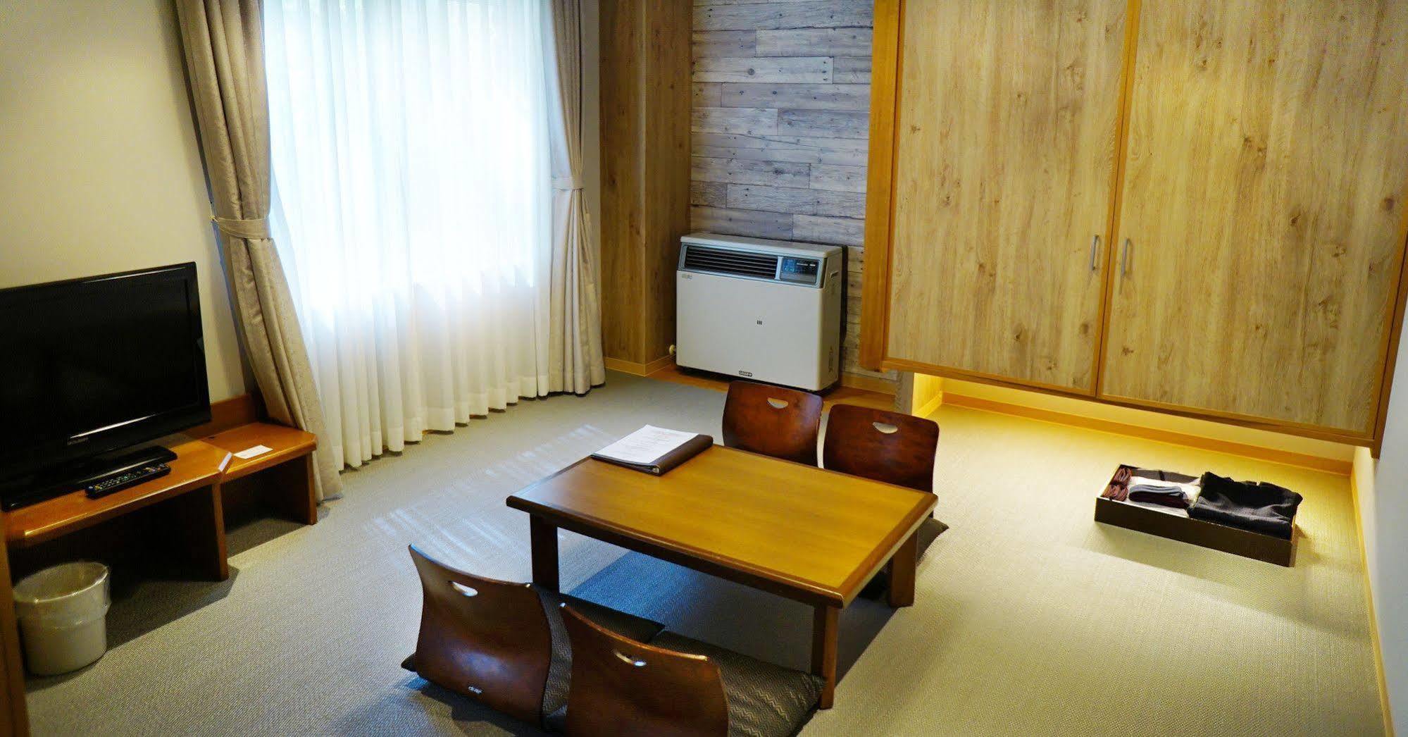 Courtyard By Marriott Hakuba Hotell Eksteriør bilde
